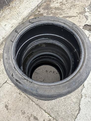 Шины: Комплект летних шин, 4 штуки. Размер: 245/40/18 R Состояние очень — 7