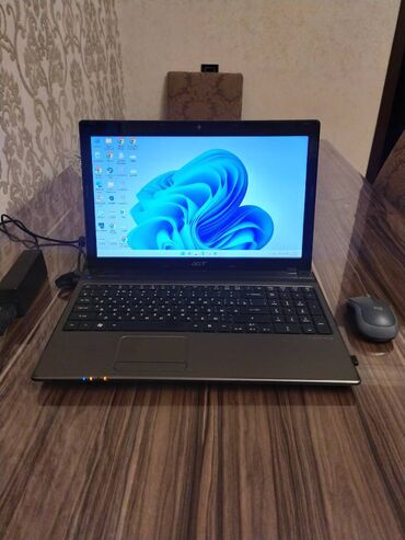 acer neotouch p400: Intel Core i5, 8 GB, 15.6 "