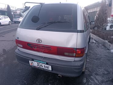 Toyota: Toyota Estima: 1994 г., 2.4 л, Автомат, Газ, Минивэн