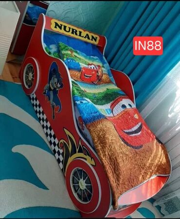 masin ucun bayraq: Mawin carpayi satilir 120 manata.Matras ve pakrival üstünde