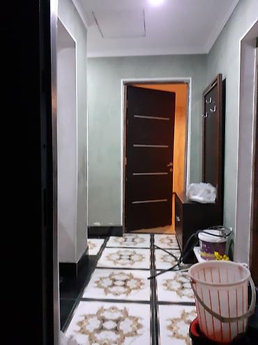 Uzunmüddətli kirayə mənzillər: Kirayə üçün 3 otaqlı - Plan: koridor, 1 otaq, mətbəx zonası və — 2