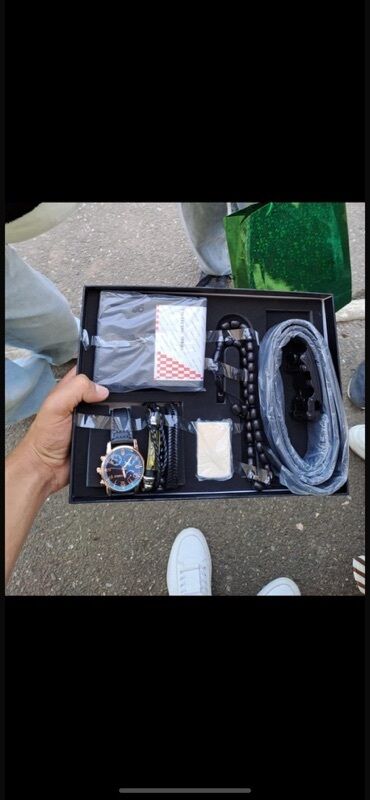 qaqa dəsti: Yeni, Klassik Saat dəsti, rəng - Qara