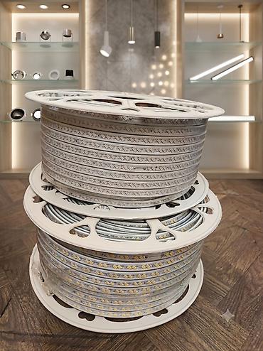 Məhsul: Gizli işıq Təsvir: - Yüksək parlaqlığa malik SMD LED çipləri