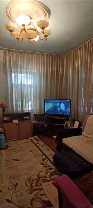 дома пишпек: 61 м², 3 комнаты, Парковка, Забор, огорожен