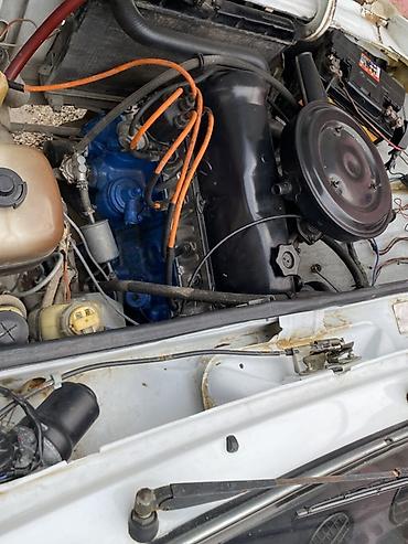 VAZ (LADA): Salam Evvala çoxx xaiş edirem riyal alıcılar narahat etsin Maşın öz — 8