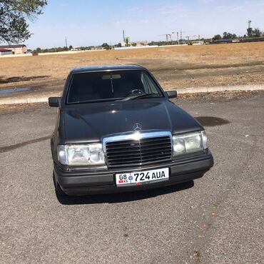 эбу на спринтер: Mercedes-Benz E-Class: 1992 г., 2.3 л, Механика, Бензин, Седан