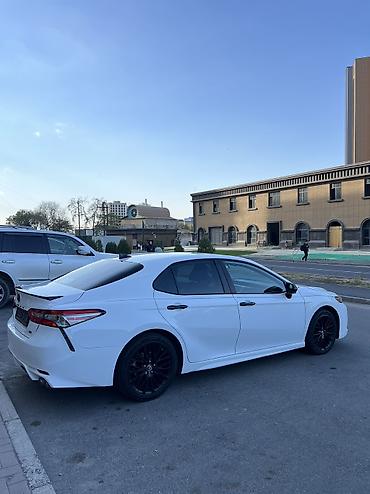 70: Toyota Camry: 2019 г., 2.5 л, Автомат, Бензин, Седан — 5