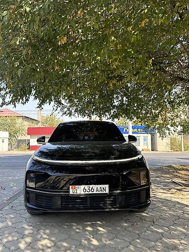 geely mon: Продаже LiXiang L7 Год 2024 Плагин Состояние идеал Объем 1,5 — 2