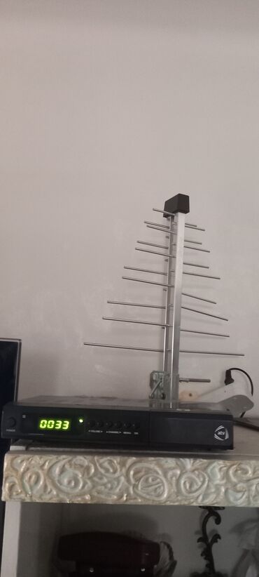 baku electronics sire ceken: ATV Plus satilir. Pult+kart+tuner+antenna