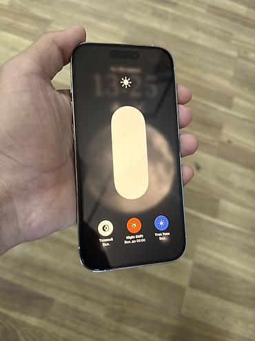 iphone 14 pro bishkek: IPhone 14 Pro, Б/у, 256 ГБ, Старлайт, Защитное стекло, Чехол, 78 % — 2