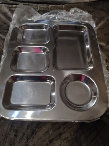 фарфоровая посуда в бишкеке: Продаются металлические разносы/подносы с выемками из прочной