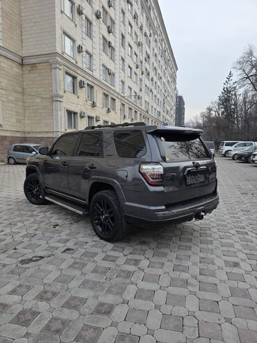 Toyota: Toyota 4Runner: 2018 г., 4 л, Автомат, Бензин, Внедорожник — 6