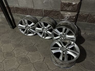 Диски: Литые Диски R 17 Mercedes-Benz, Комплект, отверстий - 5, Б/у