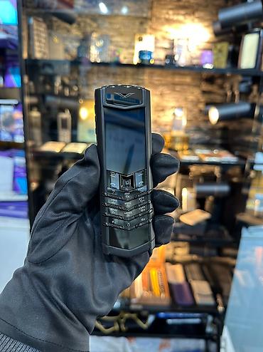 təzə telfon: Vertu Signature PureBlack Teze Kimidi…Qutusu Kabrosu Aksesuari Var — 5
