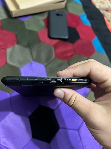 Samsung: Samsung Galaxy A3, Б/у, цвет - Черный — 10