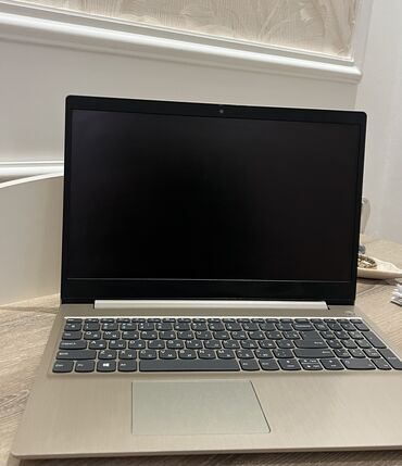 Lenovo: İşlənmiş Lenovo IdeaPad, 15.6 ", Intel Core i3, 256 GB, Ünvandan götürmə, Ödənişli çatdırılma, Rayonlara çatdırılma