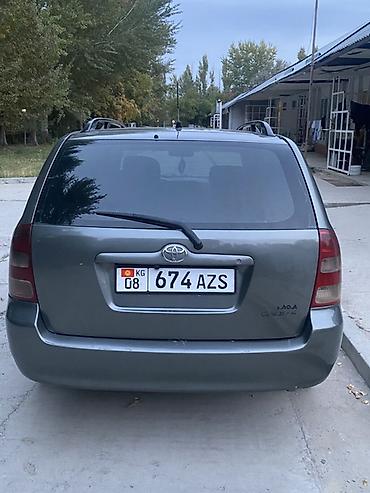 Toyota: Toyota Corolla: 2002 г., 2 л, Кол менен иштөөчү, Дизель, Универсал — 6