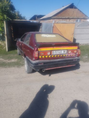 дерево ауди: Audi 80: 1985 г., 0.8 л, Механика, Бензин, Седан