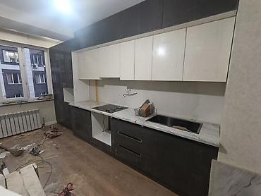 silver kitchen: Кухонный гарнитур современного дизайна - Прямая кухня с высоким — 3