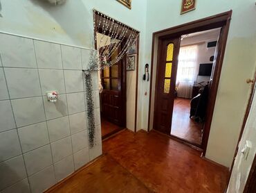 Köhnə tikili: Bakı, 2 otaqlı, Köhnə tikili, 70 kv. m — 4