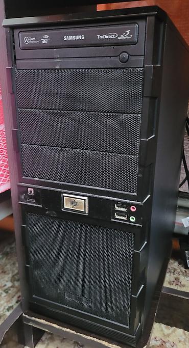 komputer manitorlari: Masaüstü kompüter + monitor dəsti - Korpus: qara mid‑tower, ön — 1