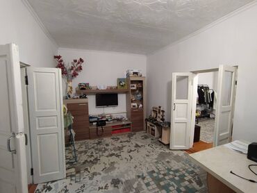 дом в новопаловке: Дом, 60 м², 2 комнаты, Собственник, Косметический ремонт