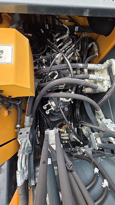 Экскаваторы: Экскаватор, Hyundai, 2024 г., Гусеничный — 14