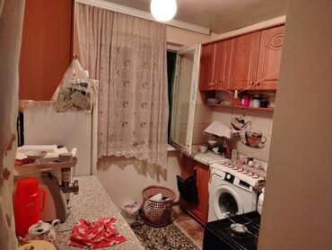 Köhnə tikili: Mənzil Mingəçevirdə Dostluğ parkının yanında yerləşir. Mənzil 2 otağ 1 — 9