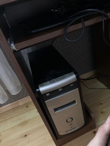 Masaüstü kompüterlər və iş stansiyaları: Salm İdeal vəzyətdədir windows 7dir dəişib 10 etmək lazımdır. Yaddaş -da lalafo.az — 8 Masaüstü kompüterlər və iş stansiyaları: Salm İdeal vəzyətdədir windows 7dir dəişib 10 etmək lazımdır. Yaddaş — 8