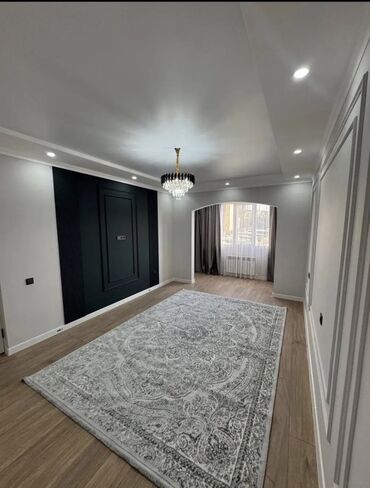 срочно продаётся 1 комнатная квартира в районе парк фучика: 1 бөлмө, 45 кв. м, Элитка, 3 кабат, Евроремонт
