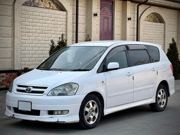 ист цена в бишкеке: Toyota Ipsum: 2002 г., 2.4 л, Автомат, Бензин, Седан