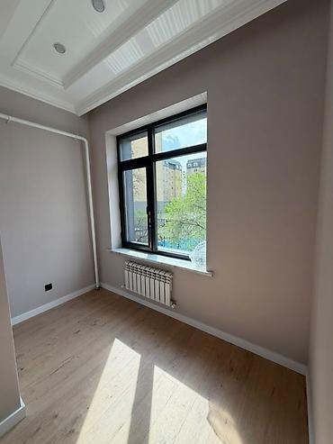 110: 2 комнаты, 60 м², Ак-Кеме Элитка, 3 этаж, Свежий ремонт — 4