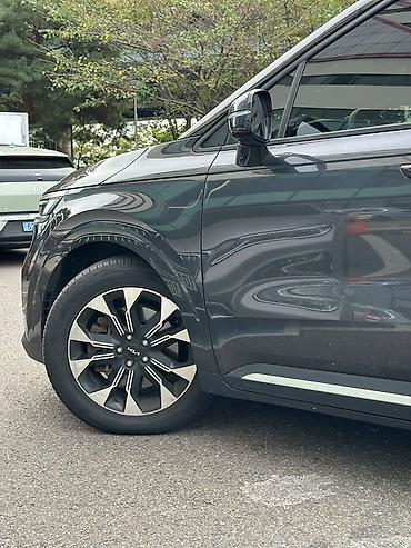 Kia: Kia Carnival: 2020 г., Минивэн — 10