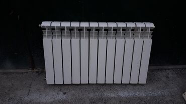 Radiatorlar: İşlənmiş Panel Radiator Ünvandan götürmə, Pulsuz quraşdırma, Zəmanətsiz, Kredit yoxdur