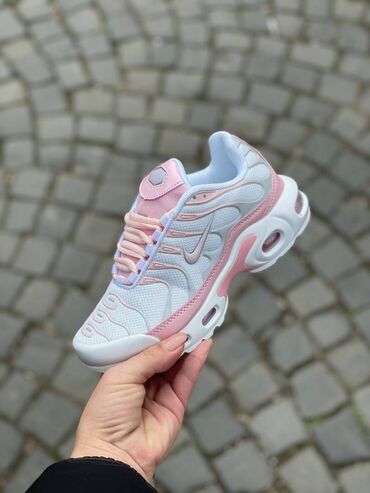 air max plus gs: Nike air max tn patike

Novo
Brojevi 36 do 41