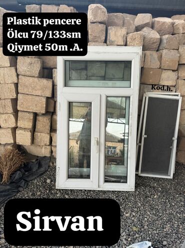 Boşqablar: 79x133 sm ölçülü, ağ rəngli plastik pəncərə. Bu pəncərə iki qanadlıdır