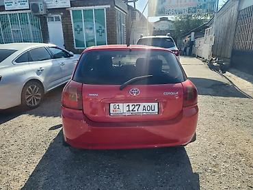 Toyota: Toyota Corolla: 2002 г., 1.6 л, Механика, Бензин, Хэтчбэк — 4
