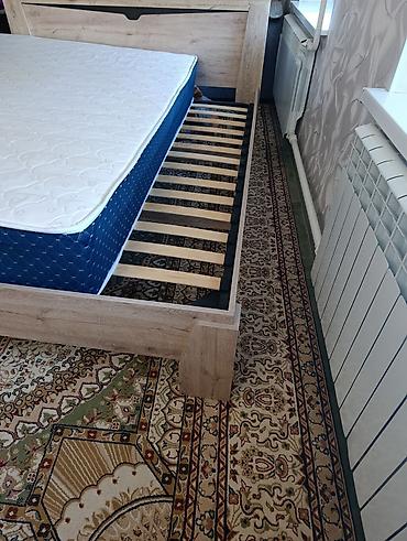 двухъярусные кровати с матрасом: Двуспальная кровать, Б/у, С матрасом, длина - 200 см — 3