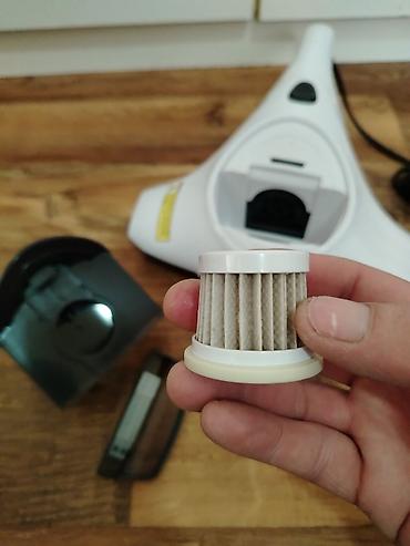 Ručni usisivači: Usisivac za grinje je potpuno ispravan, u odlicnom je stanju sa veoma na lalafo.rs — 12 Ručni usisivači: Usisivac za grinje je potpuno ispravan, u odlicnom je stanju sa veoma — 12