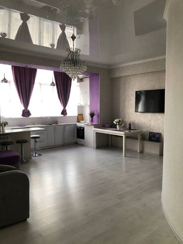 пол дома центр: 3 комнаты, 72 м², Элитка, 8 этаж, Евроремонт
