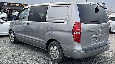 Hyundai: Hyundai Starex: 2020 г., 2.5 л, Типтроник, Дизель, Минивэн — 3