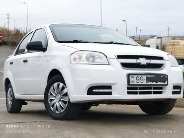 Chevrolet: Chevrolet Aveo: 1.2 l | 2011 il 350000 km Sedan