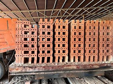 Строительный кирпич: Пустотелый, дырчатый, Жженый кирпич, Полублок, 250×120×88 — 5