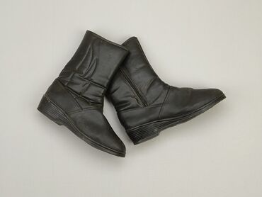 Boots: Boots 42, condition - Good