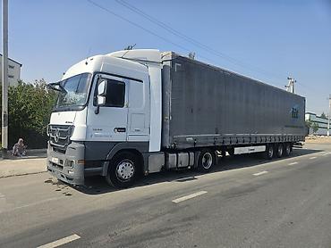 прицеп гигант: Mercedes-Benz Actros с тентованным полуприцепом - Тягач — 5