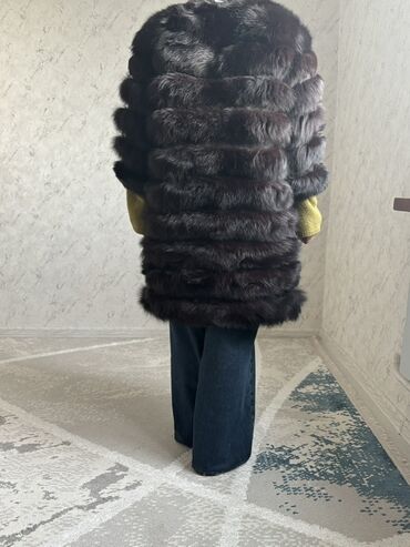 детские шапки с помпонами из натурального меха: Шуба, Песец, По колено