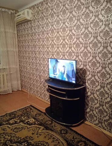 Долгосрочная аренда квартир: 1 комната, Агентство недвижимости, Без подселения, С мебелью частично
