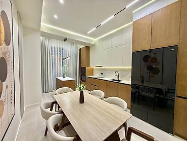 Продажа квартир: 4 комнаты, 155 м² — 3