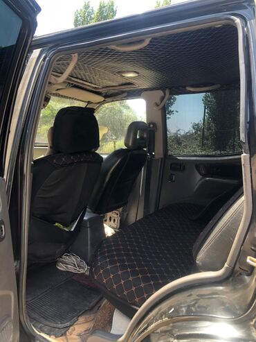 Nissan: Nissan Terrano: 1995 г., 2.4 л, Механика, Бензин, Внедорожник — 13