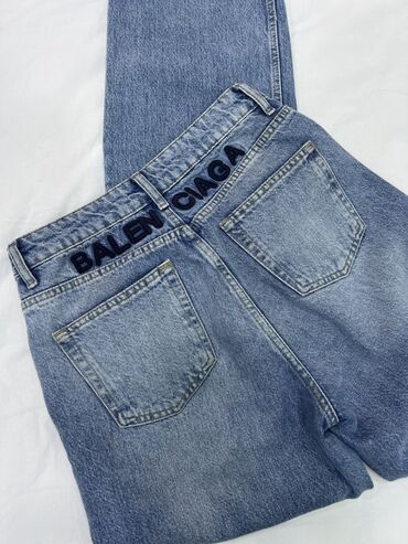 qara cins pencekler: Мужские джинсы, Balenciaga, M (EU 38)